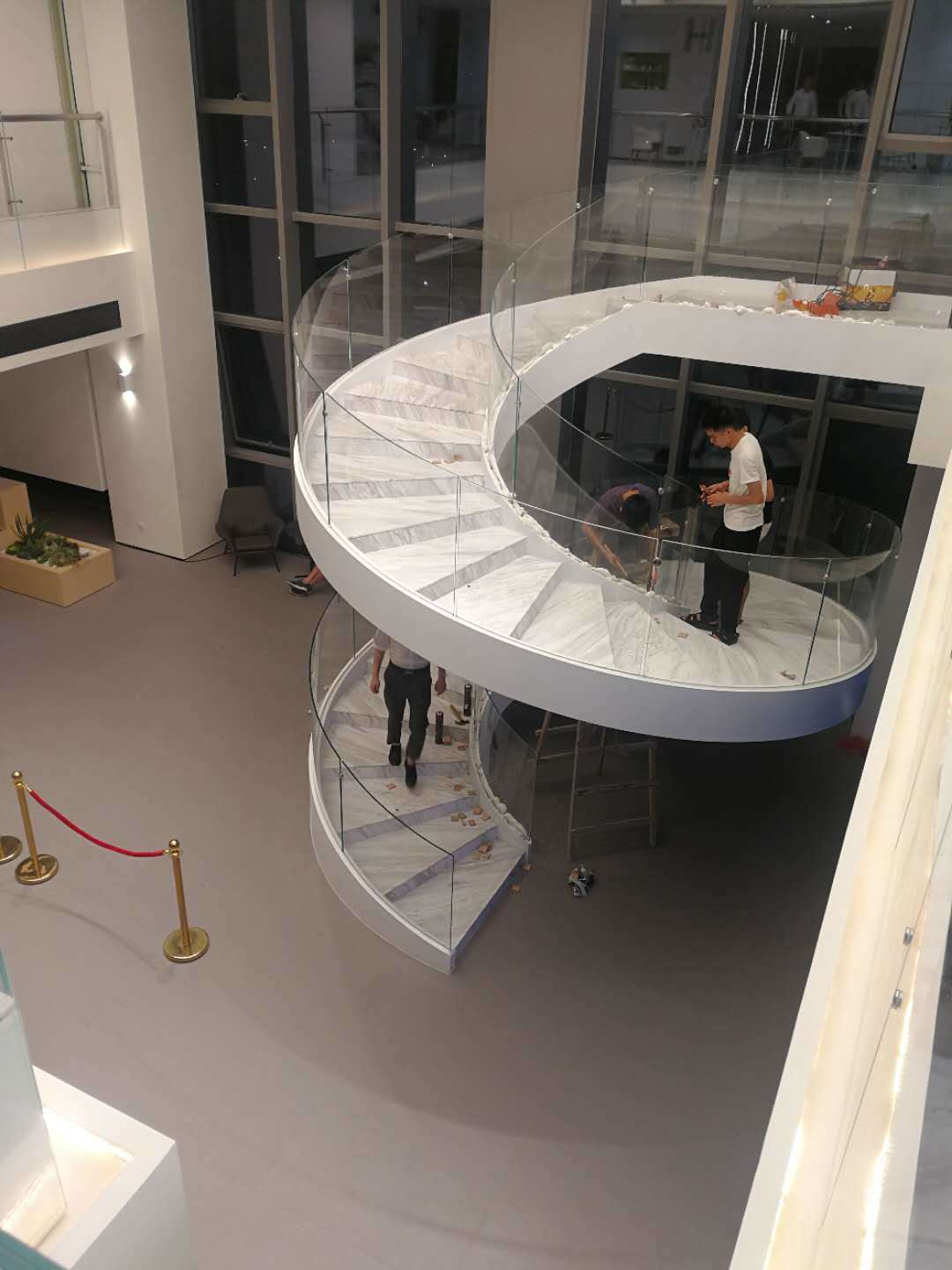 YUDI Stairs curved glass staircase price for indoor